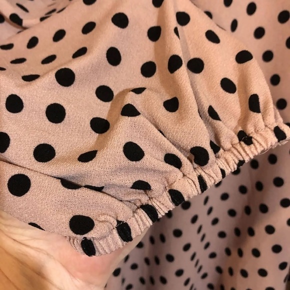 Adrianna Pappell polka dot top. - Picture 5 of 6